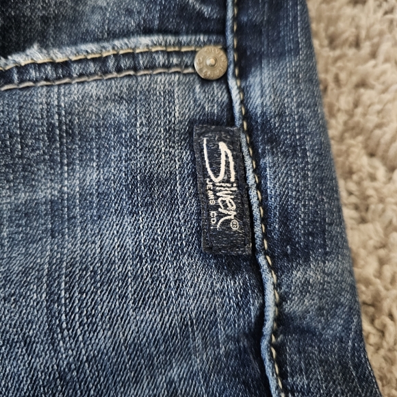 Silver Jeans Suki Capri Size 28 - Picture 4 of 12